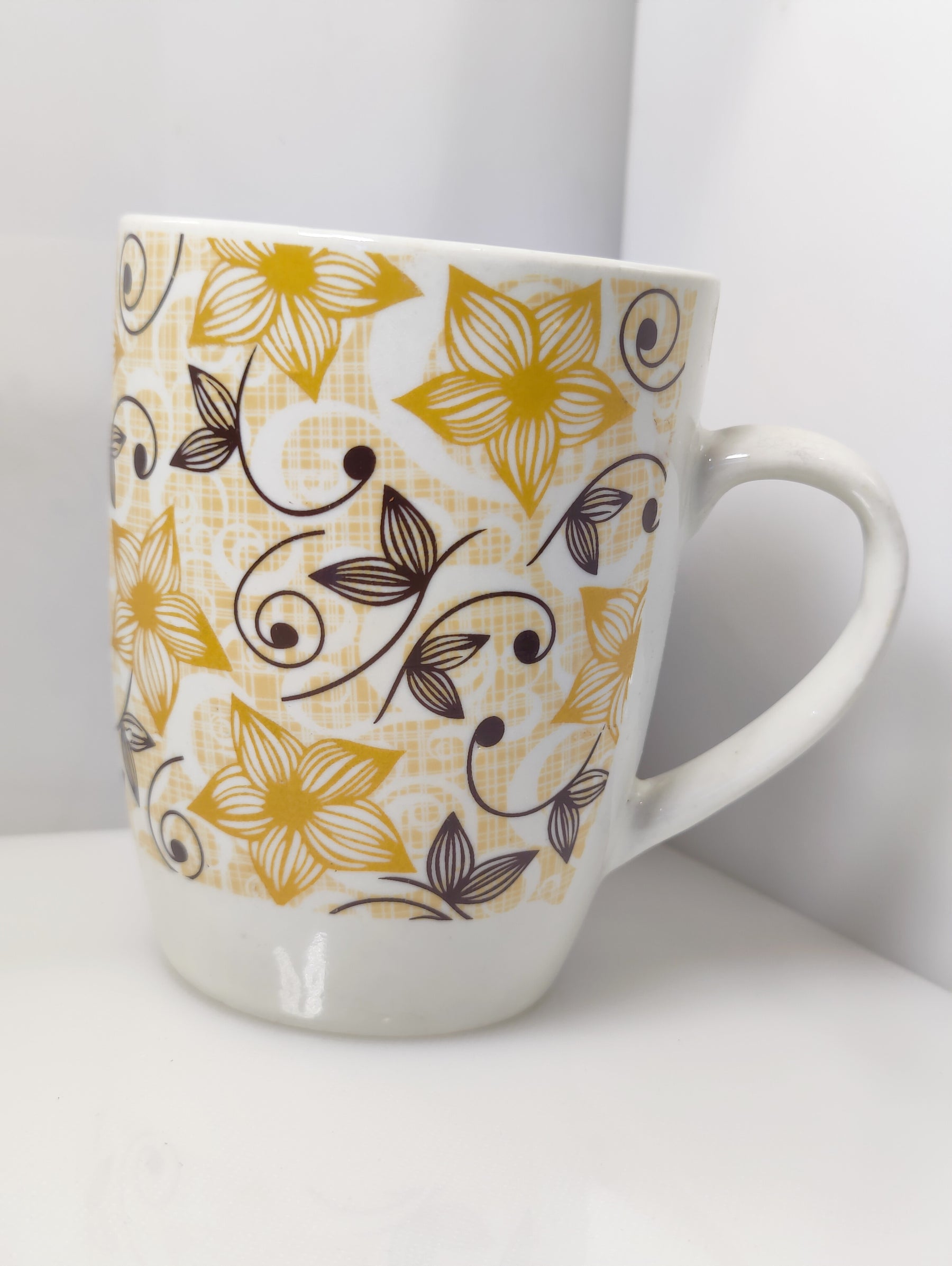 Large Size Gift pack Tea Mugg/Coffee Mugg With Dark brown 🤎 Color Beautiful shape 4.5 inch Height