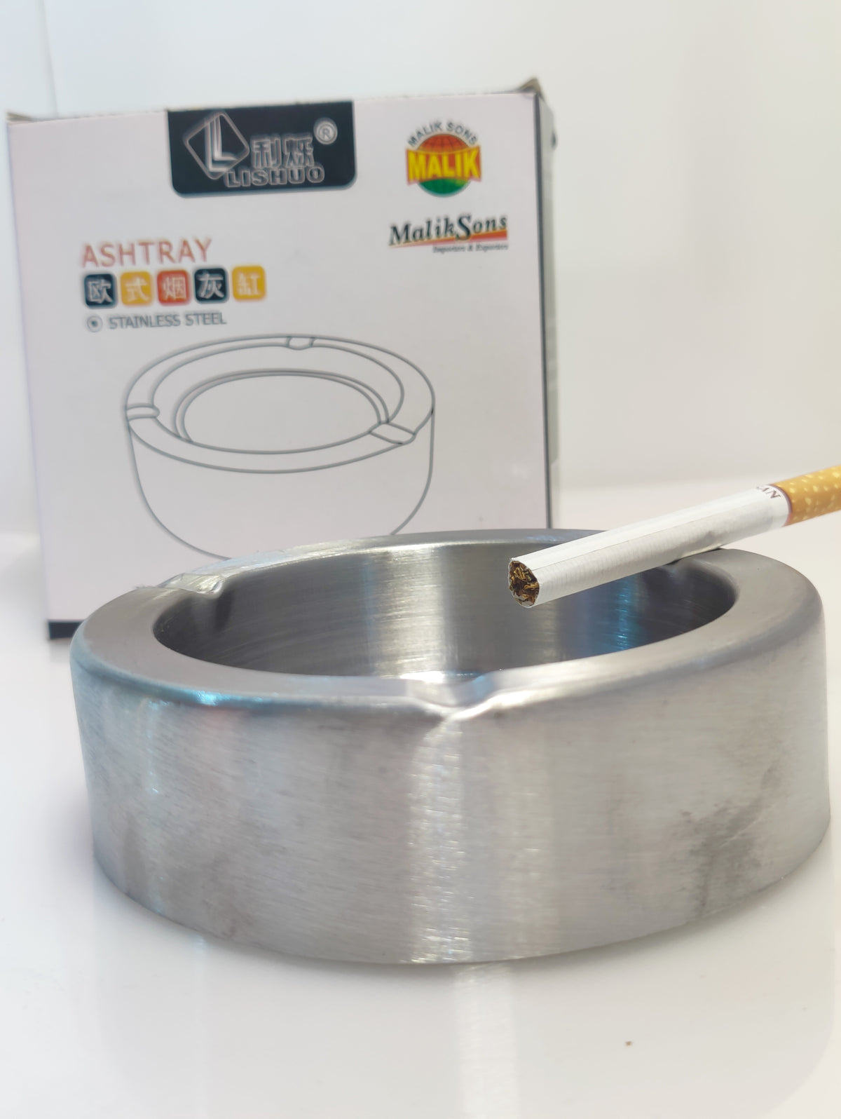 ADNAN© Stainless steel Cigarettes Ashtray For Your Office&Car and Home Beautiful Round Shape