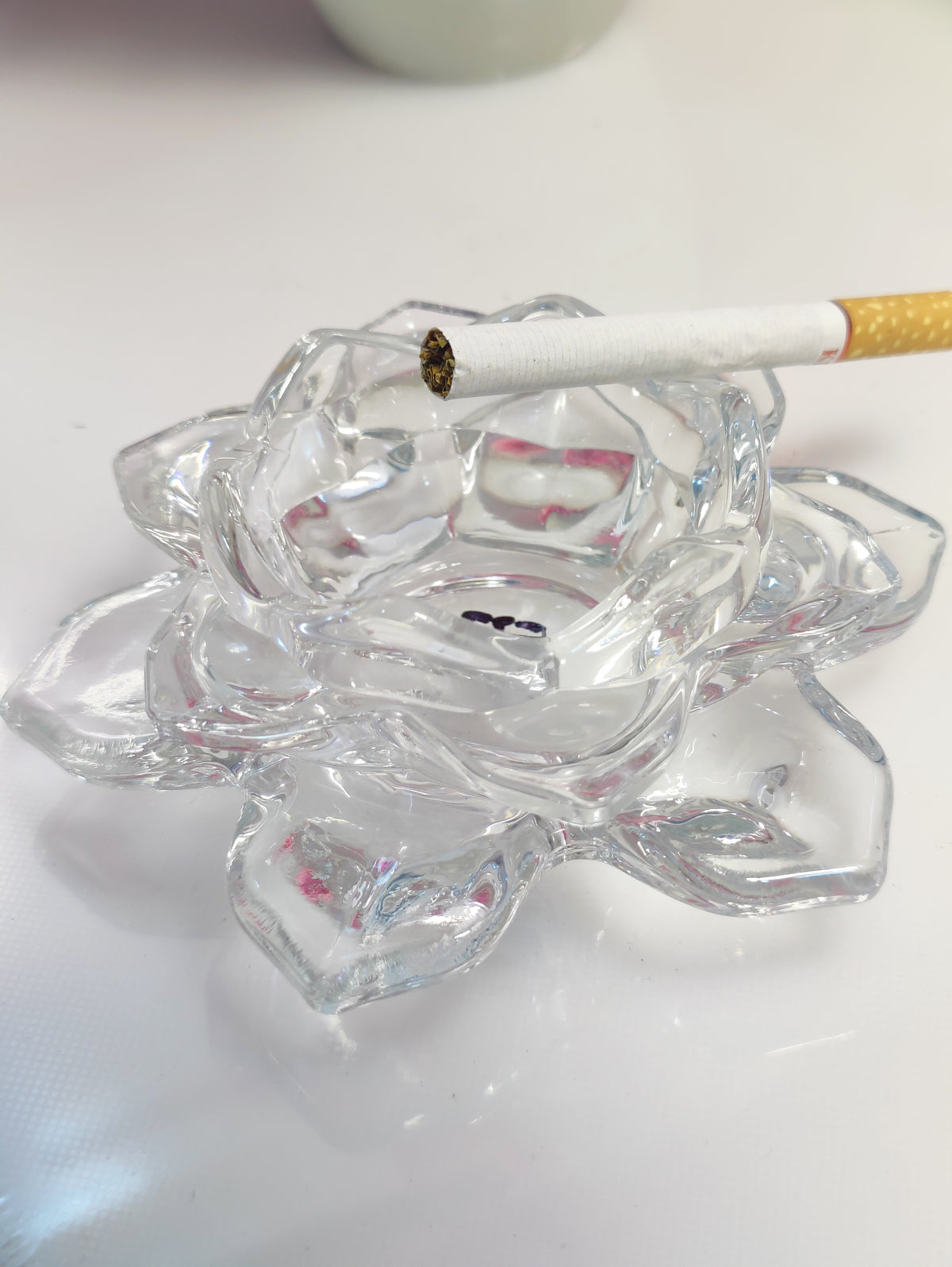 Flower Cigarette Ashtrays Beautiful Flowers shape Ashtray